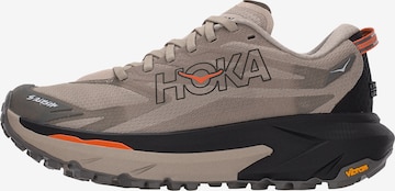 Chaussure de course 'Mafate 5' HOKA en gris : devant