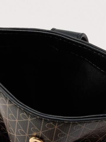 Calvin Klein Футляр в Черный