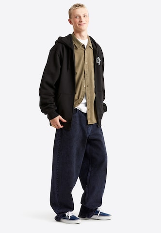 Giacca di felpa 'World Tour' di VANS in nero