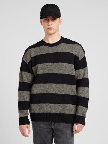 MUSTANG Sweater 'Moon' in Grey: front