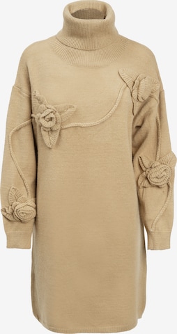 Rochie tricotat de la Influencer pe bej: față