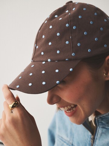Casquette Next en marron
