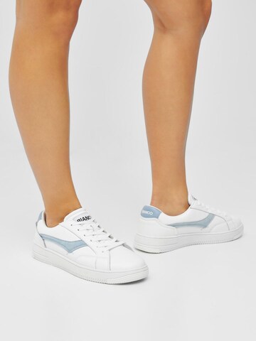 Bianco Sneakers laag in Blauw: voorkant