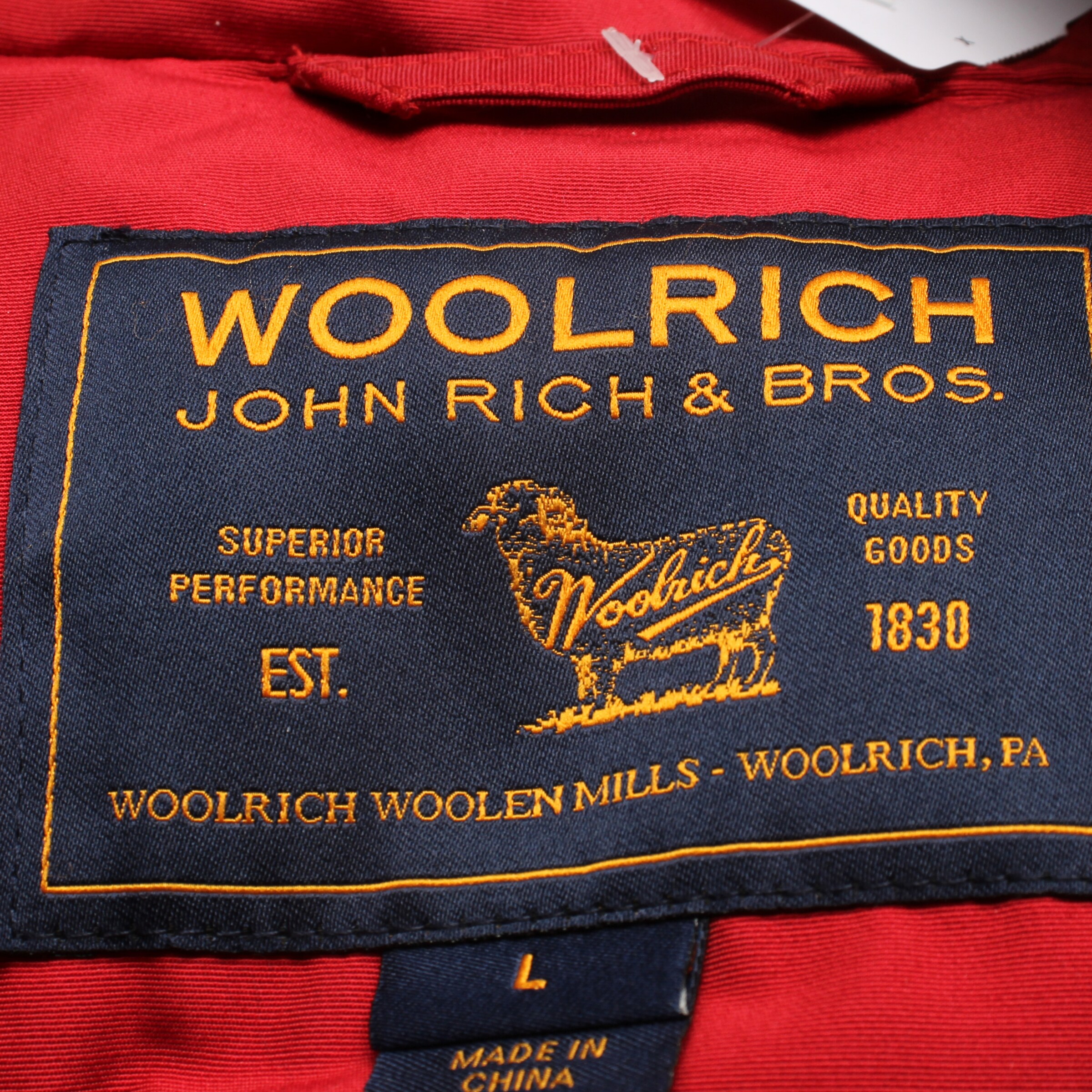 Woolrich Winterjacke / Wintermantel L in Rot