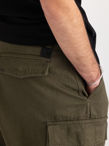 ALPHA INDUSTRIES Loosefit Kapsáče 'Aircraft' – zelená