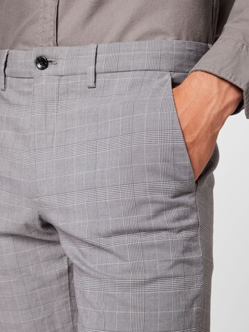 TOMMY HILFIGER - regular Pantalón 'DENTON' en gris