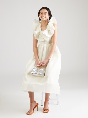 True Decadence Evening dress in Yellow