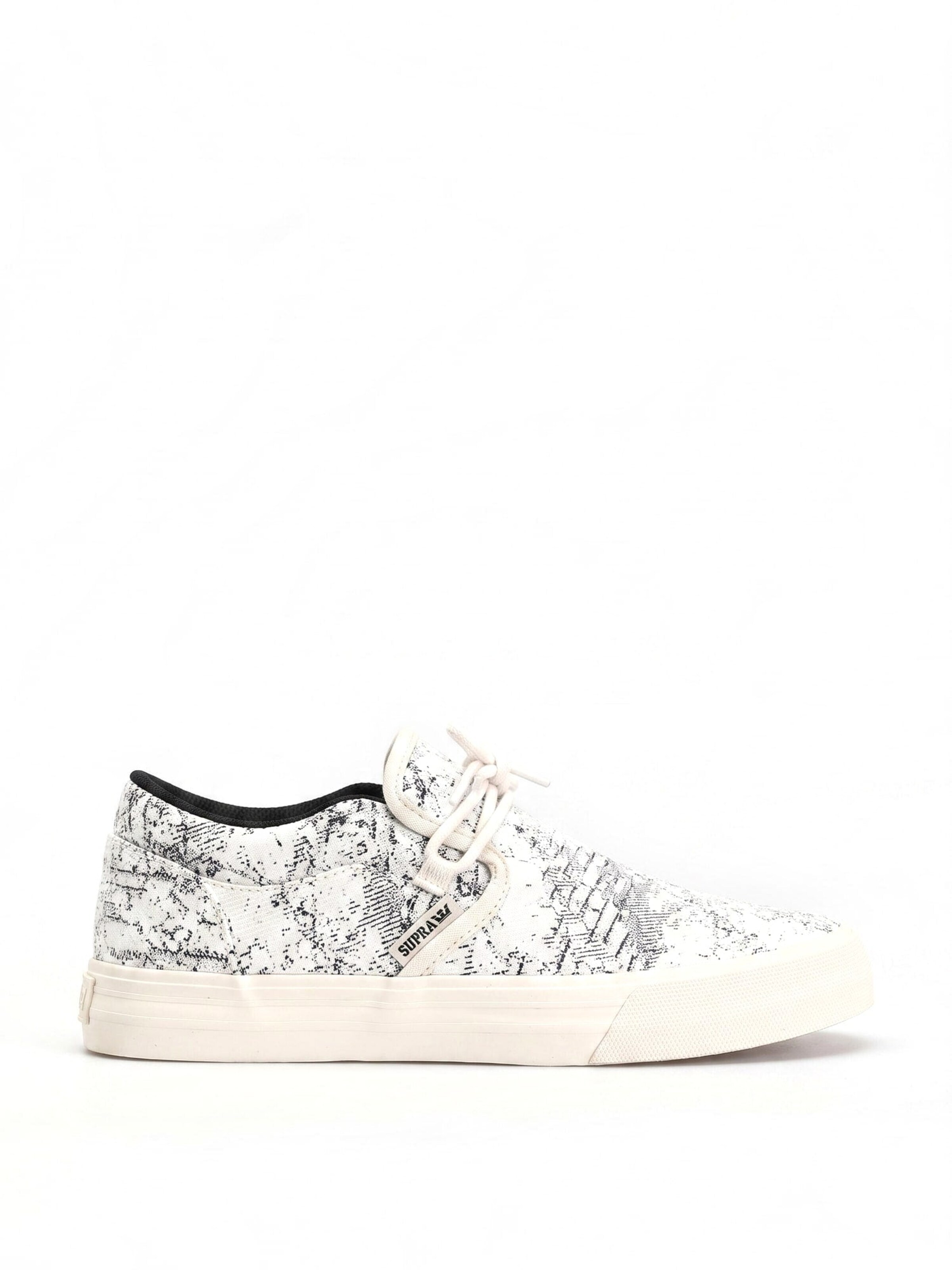 SUPRA Slip-Ons 'Cuba' in White: front