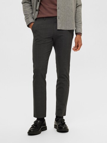 Coupe slim Pantalon 'Robert' SELECTED HOMME en gris : devant