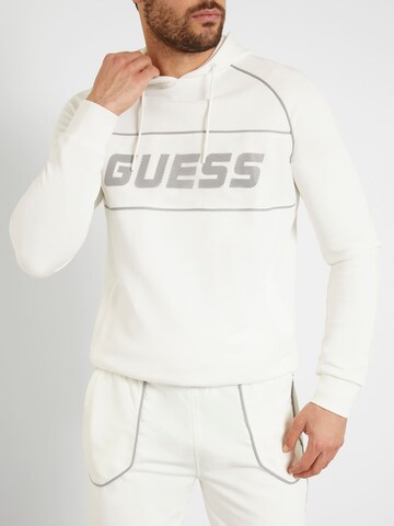 GUESS Sweatshirt in White