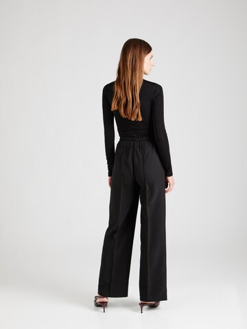 SOAKED IN LUXURY Wide Leg Hose 'Eureka' in Schwarz