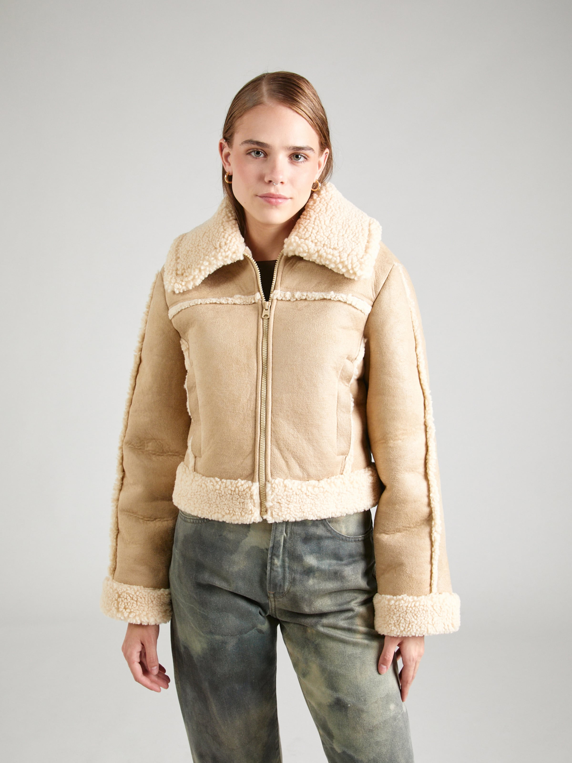 Abercrombie Fitch Between Season Jacket SHEARLING in Light Brown ABOUT YOU