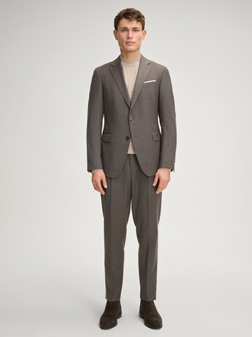 JOOP! Regular Pak 'Howlin-Rennet' in Bruin: voorkant