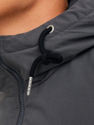 JACK & JONES Tussenjas 'JJLoop' in Grijs