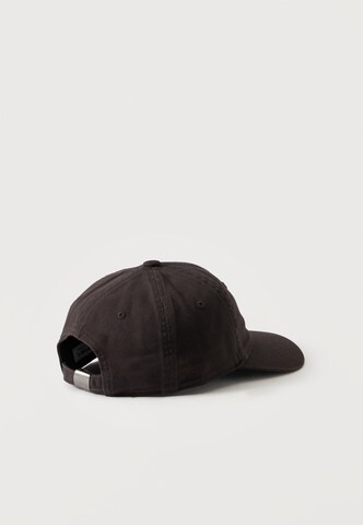 Carhartt WIP - Boné 'Madison' em preto