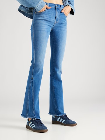 7 for all mankind בוטקאט ג'ינס בכחול: מלפנים