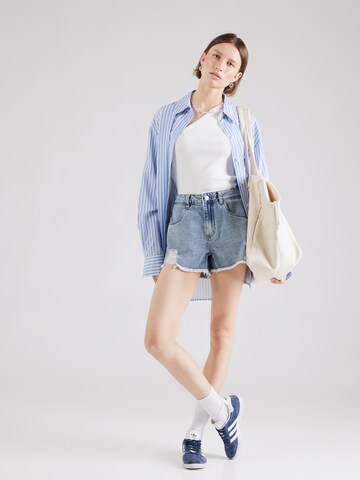 Regular Jean 'HELLA' Noisy may en bleu