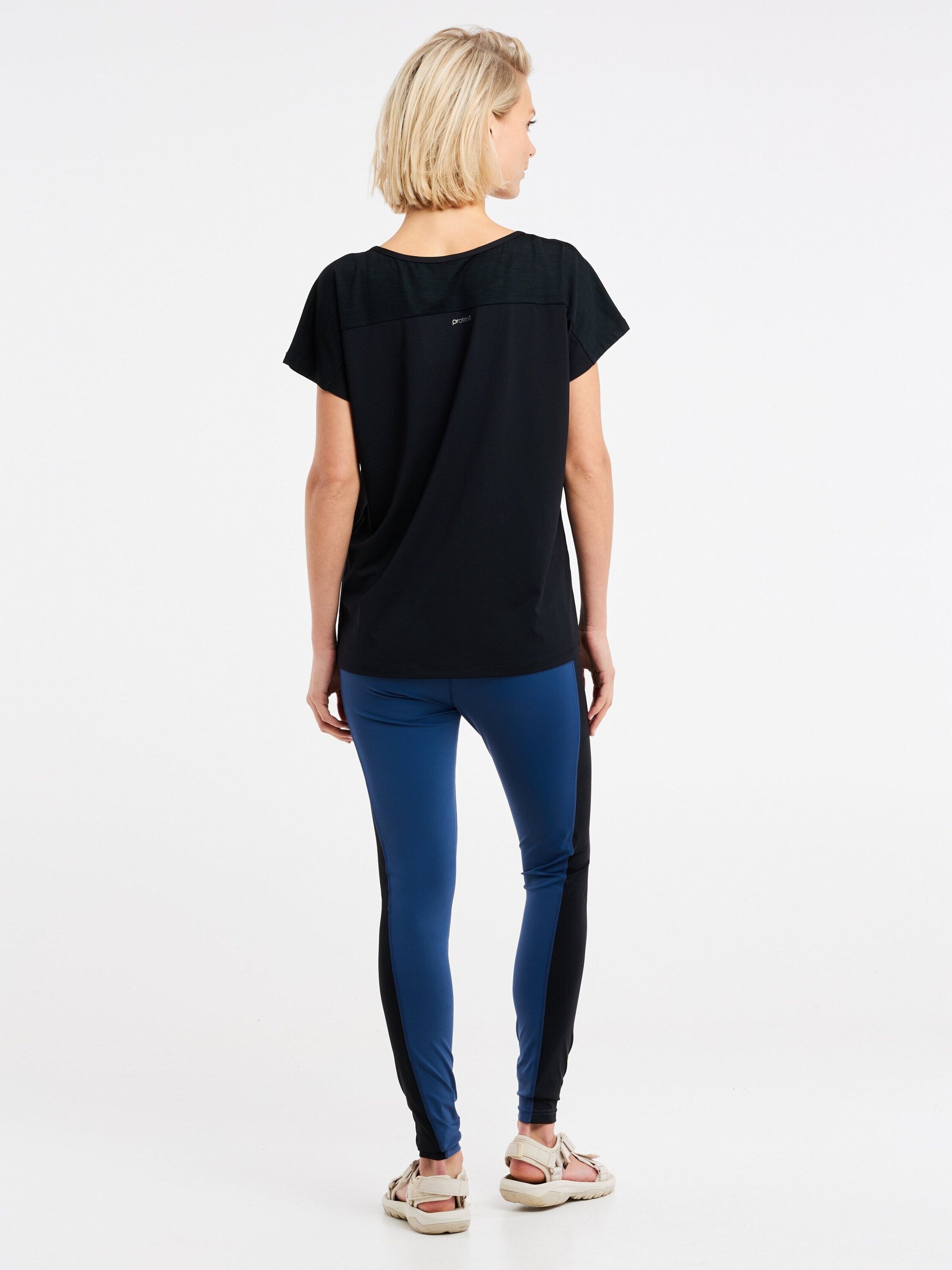 PROTEST Shirt 'PRTLOQUAT' in Zwart