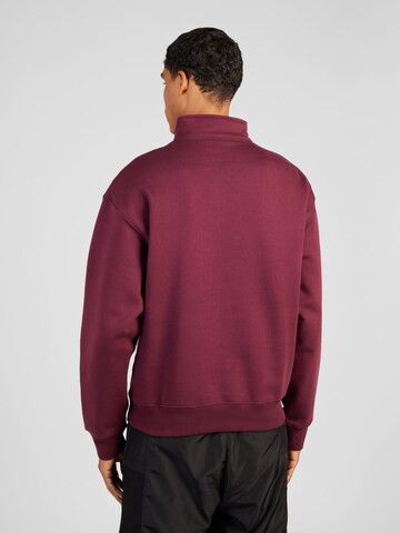 Nike Sportswear Sweatshirt in Rot