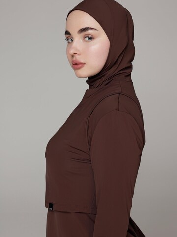 SIYA Swimwear T-shirt Badpak 'Hijab' in Bruin