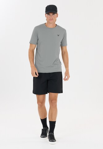 Virtus Performance Shirt 'Roger V3' in Grey