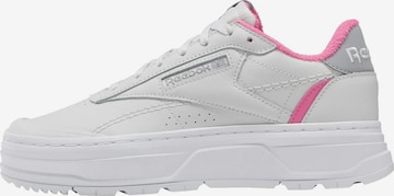 Sneaker bassa 'Club C Double GEO' di Reebok in bianco: frontale