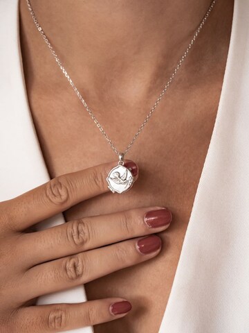 Collana 'Serenity Locket' di Hey Happiness in argento
