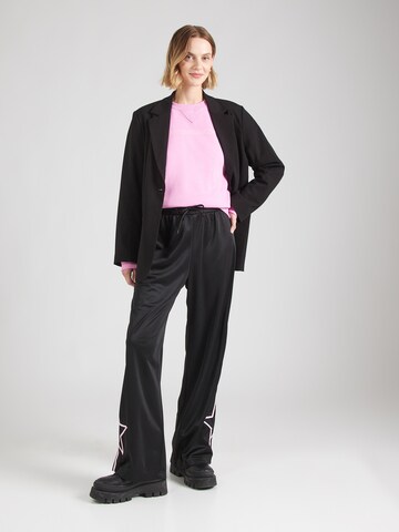 ONLY Sweatshirt 'ONLSOFIA' in Roze
