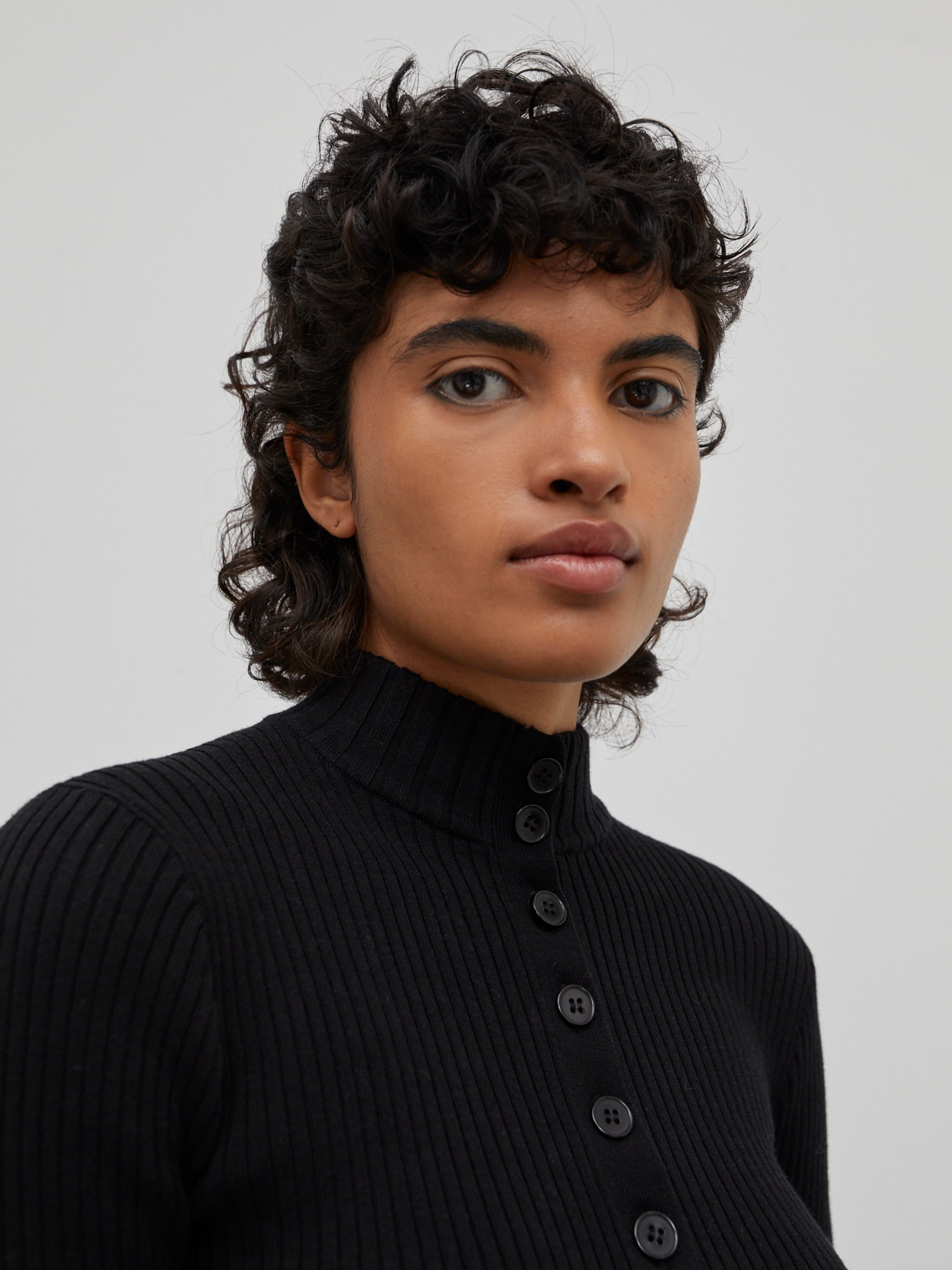 EDITED Produits Pull-over 'Promise' noir