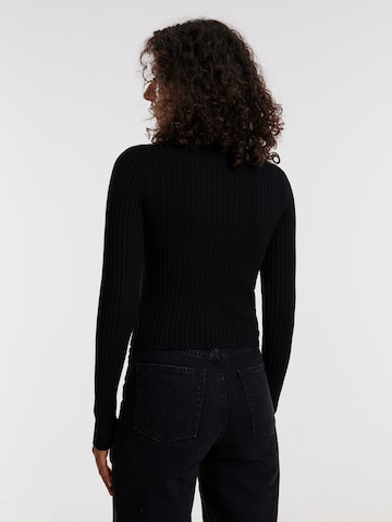 EDITED Pullover 'Xia' in Schwarz