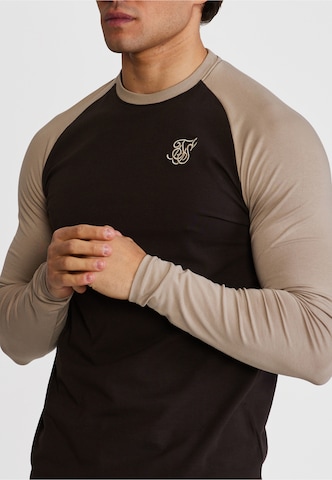SikSilk - Camiseta en marrón