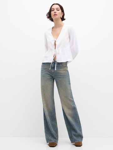 Pull&Bear Blouse in White