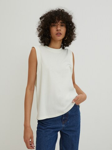 EDITED Top 'Lennon' in White: front