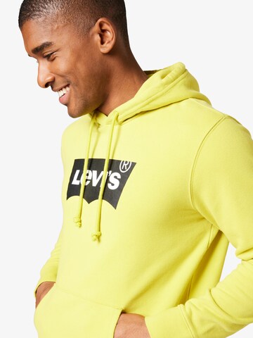 LEVI'S ® Sweatshirt 'Standard Graphic Hoodie' in Geel