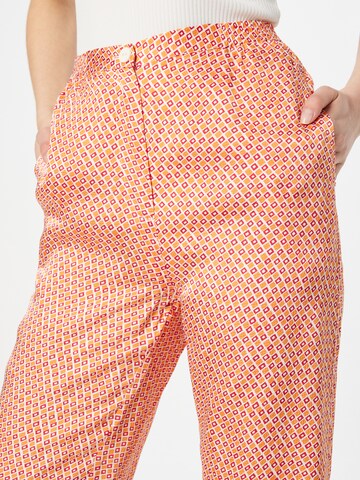 Regular Pantaloni de la AMERICAN VINTAGE pe bej