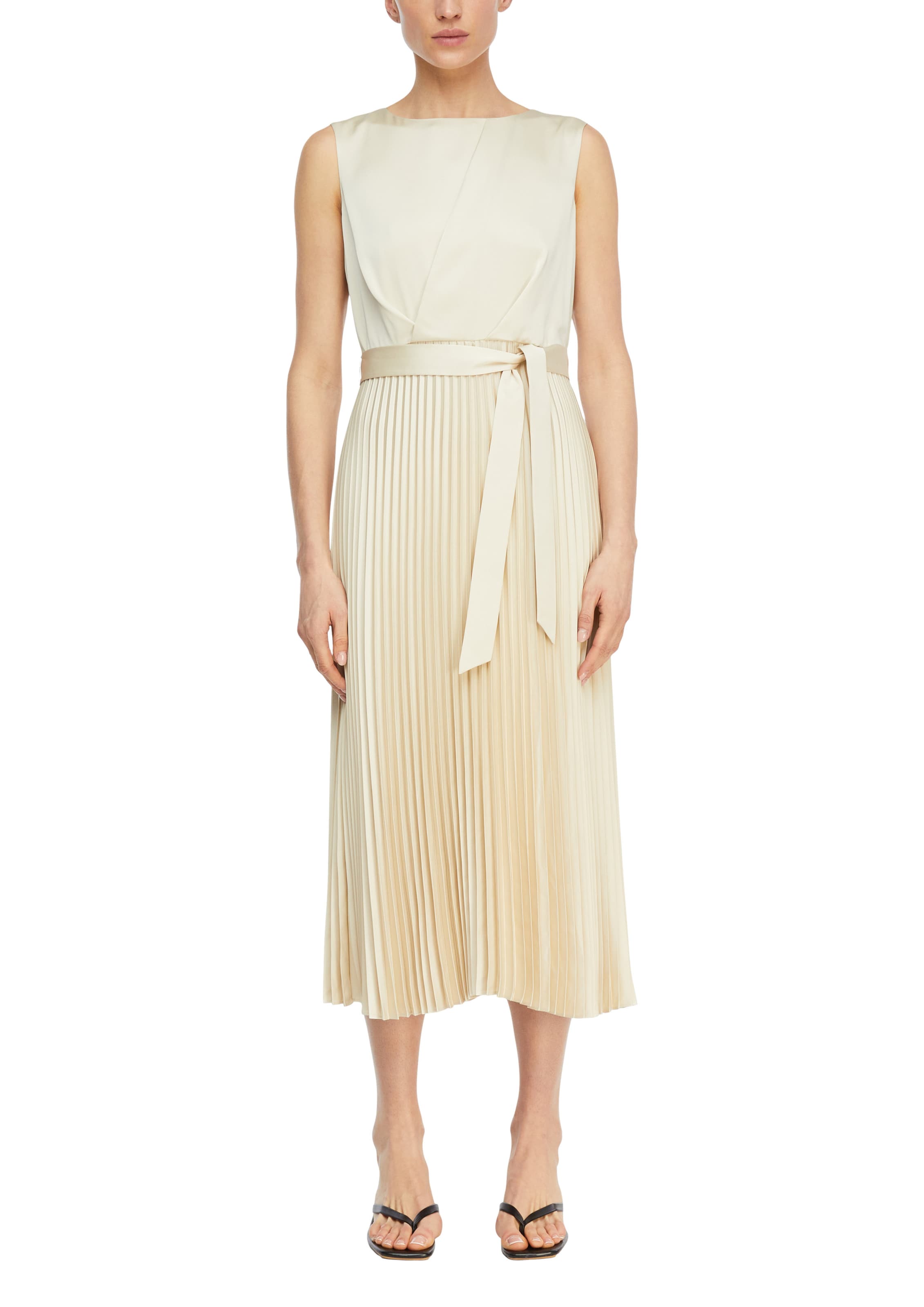 COMMA Dress in Beige