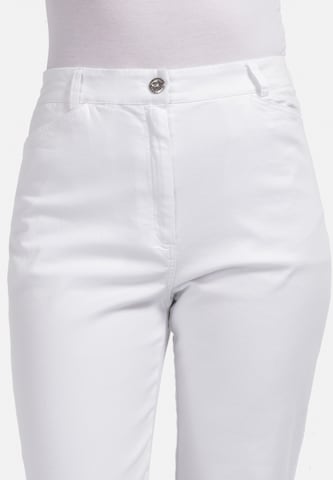 Coupe slim Pantalon HELMIDGE en blanc