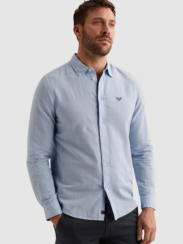 PME Legend Skjorta 'Shirt in cotton/linen with garment-dye wash' i blå: framsida
