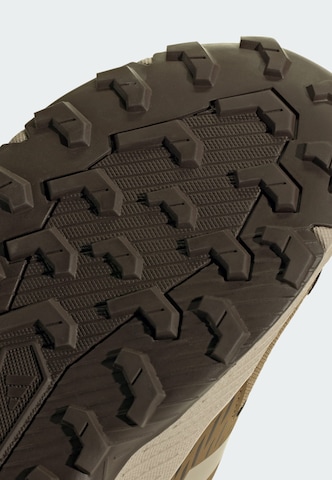 ADIDAS TERREX Low shoe 'Tracefinder 2' in Brown