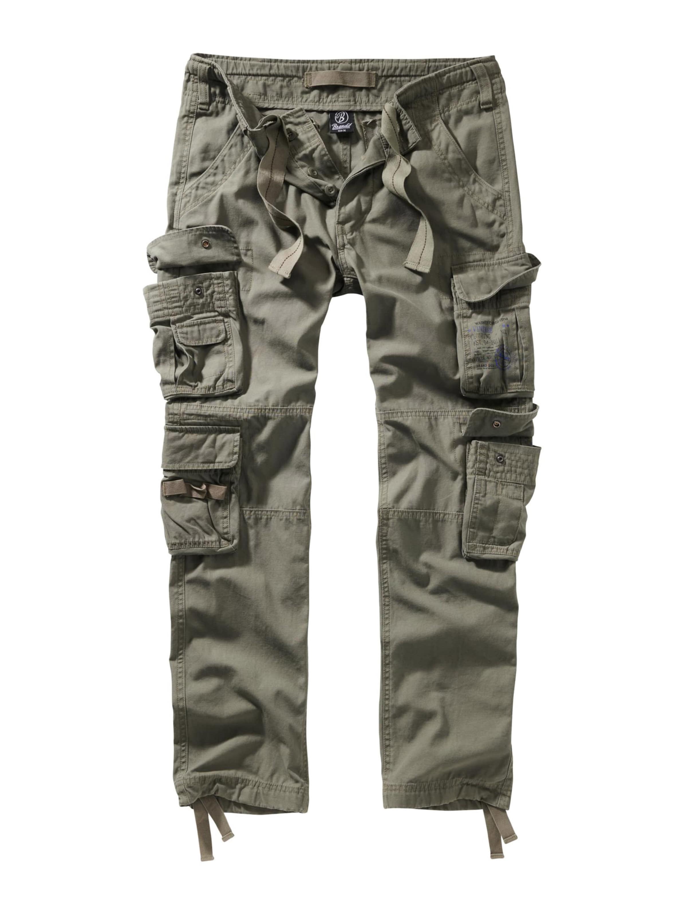 Brandit Cargo trousers in Green: front