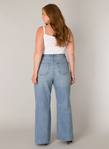 BASE LEVEL CURVY Wide leg Jeans in Blue