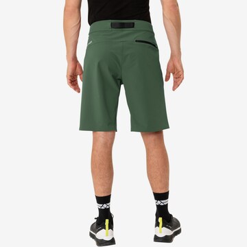 VAUDE Regular Outdoor Pants 'Badile' in Green