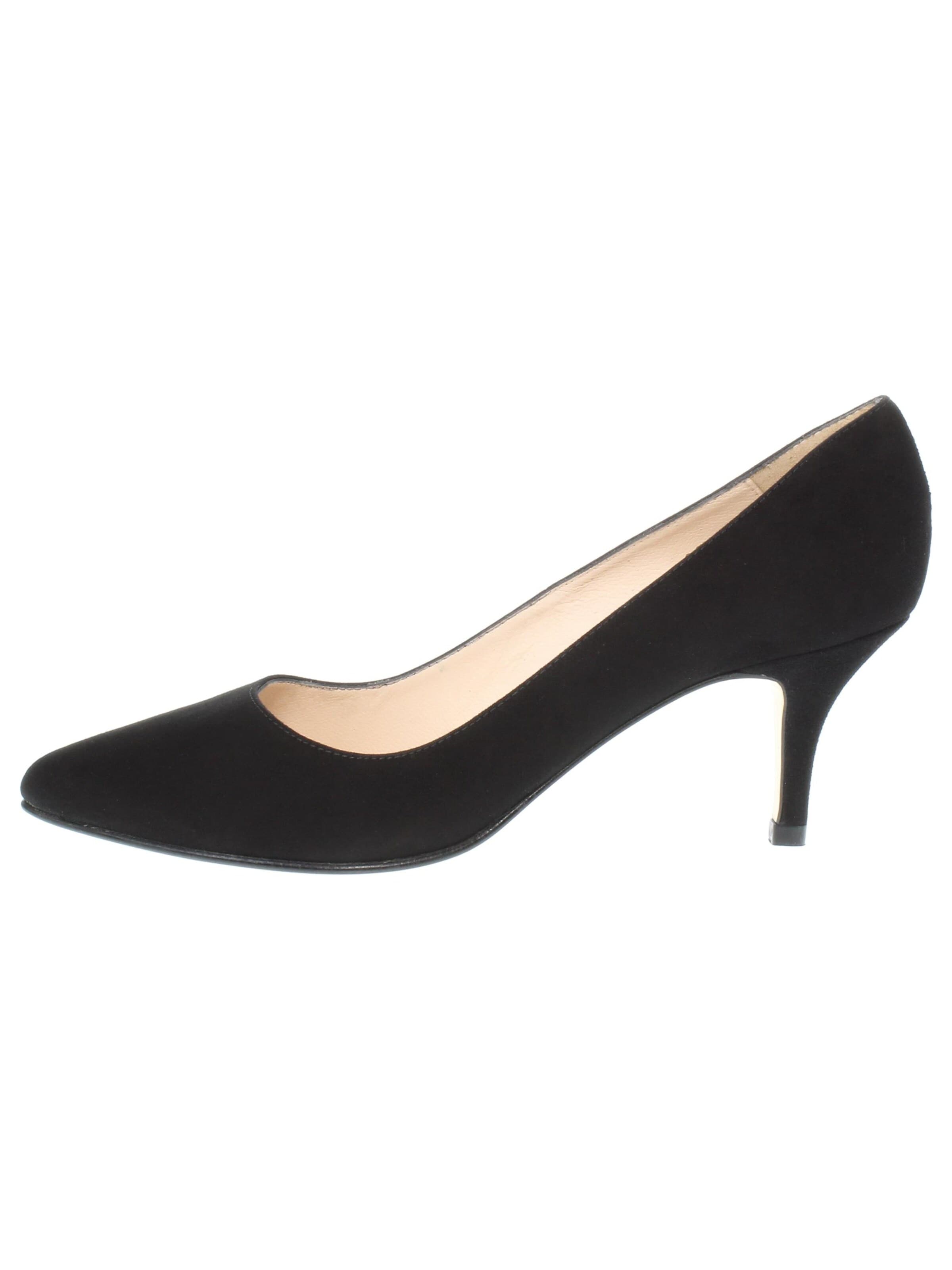 XAVER LUIS Schuhmanufaktur Pumps 'ISA - feminine spitze Pumps' in Black: front