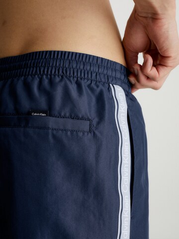 Shorts de bain Calvin Klein Swimwear en bleu