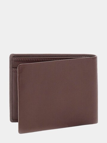 GUESS Wallet 'New Boston' in Brown
