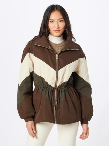 A-VIEW Between-Season Jacket 'Pina' in Brown: front