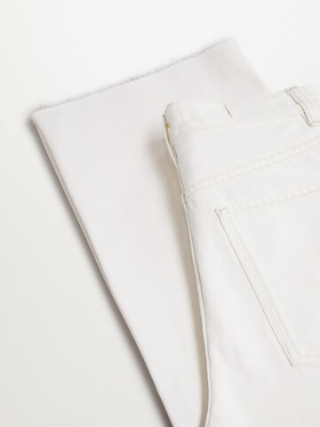 Wide leg Jeans 'Nora' di MANGO in bianco