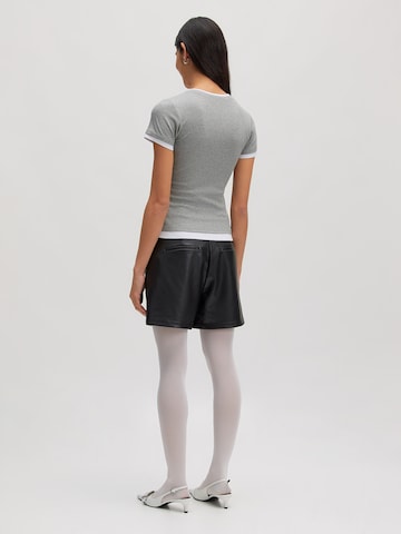 EDITED Tričko 'Dima' – šedá