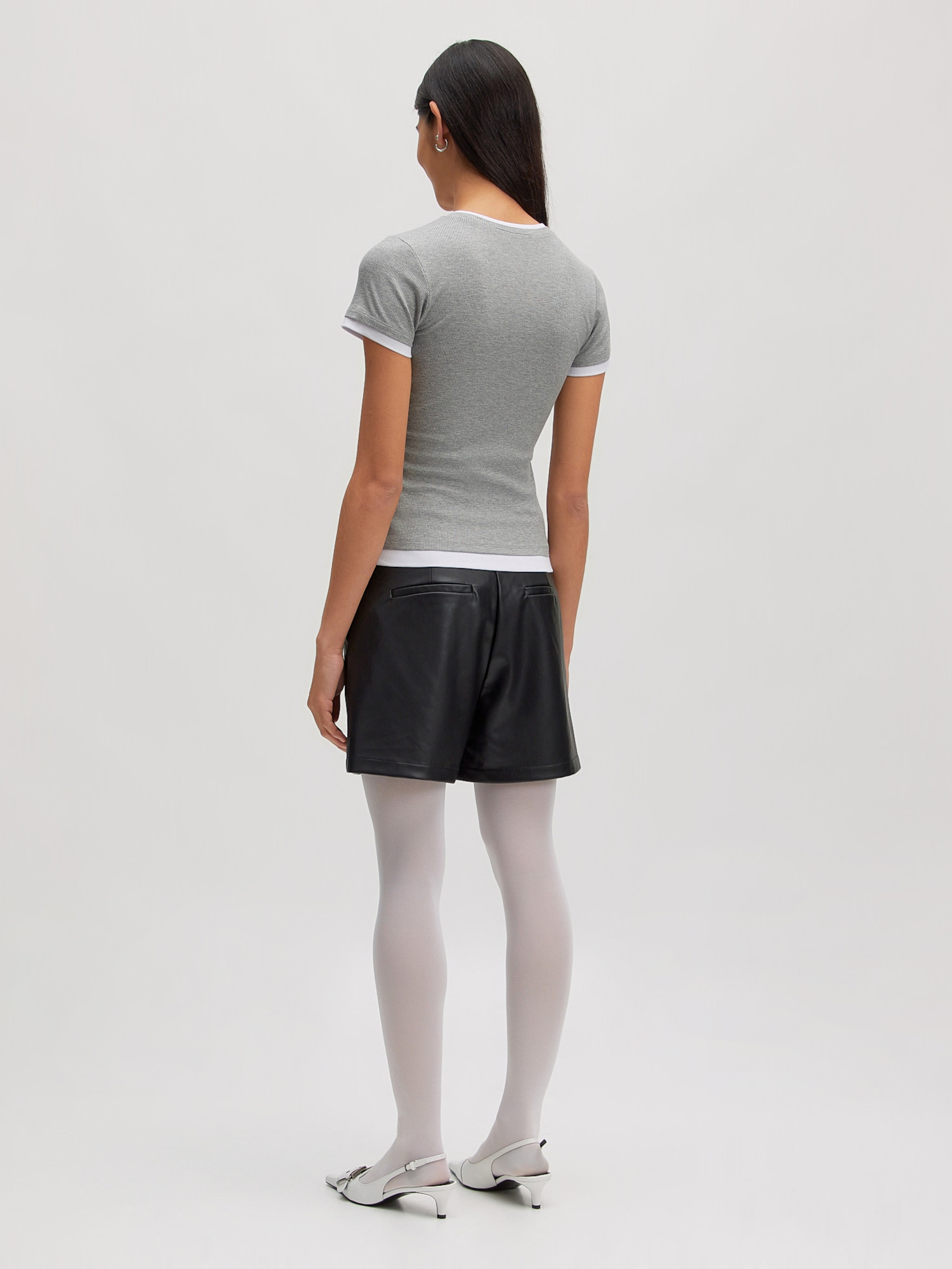 EDITED Nieuwigheden Shirt 'Dima' Grijs