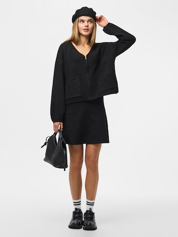 PIECES - Cárdigan 'PCJunna' en negro